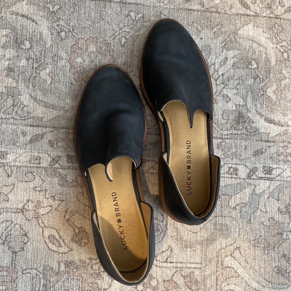 Lucky Brad Flats - Picture 2 of 4